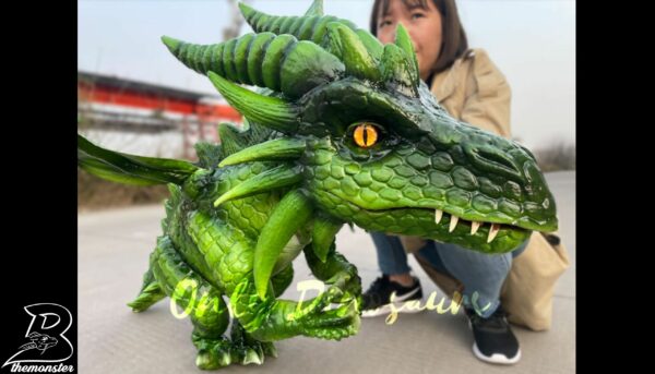 Realistic Flying Green Baby Dragon Puppet in vendita sul Bthemonster.com